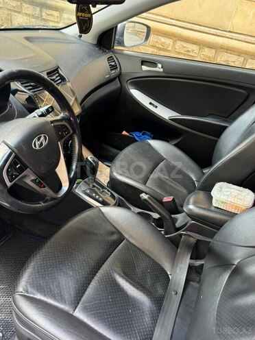 Hyundai Accent 2015, 192,000 km - 1.6 l - Bakı