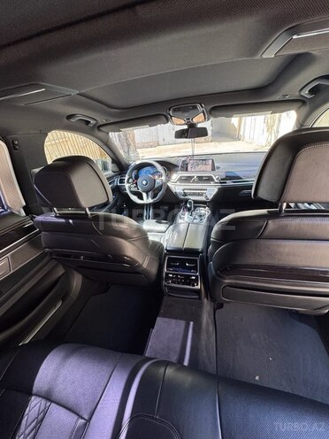 BMW 740 2016, 185,000 km - 3.0 l - Bakı