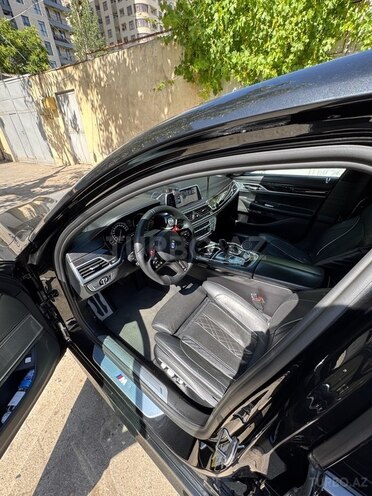 BMW 740 2016, 185,000 km - 3.0 l - Bakı