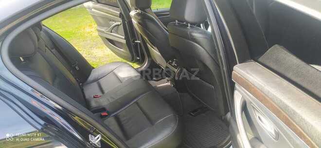 BMW 528 2014, 250,000 km - 2.0 l - Qax