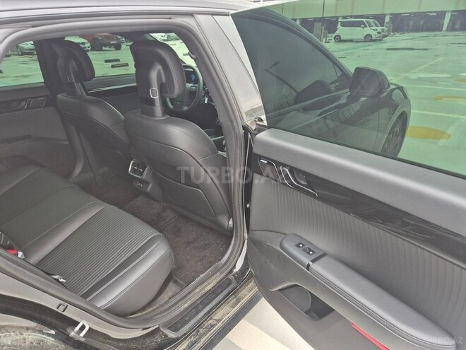 Hyundai Grandeur-13