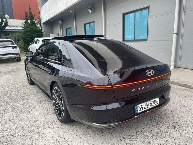 Hyundai Grandeur-5