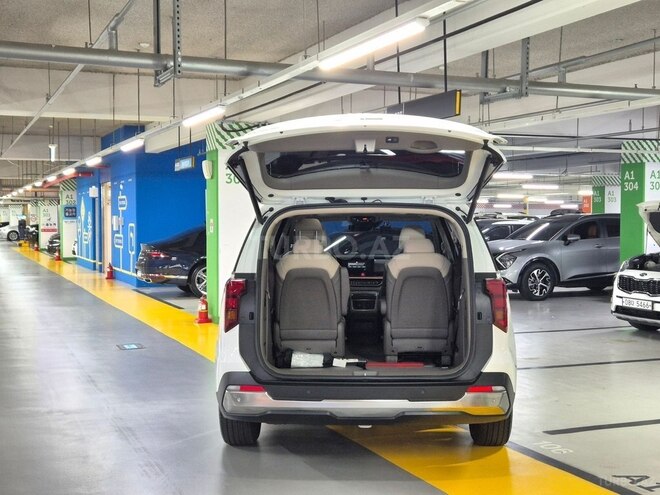 Kia Carnival 2025, 800 km - 1.6 l - Bakı
