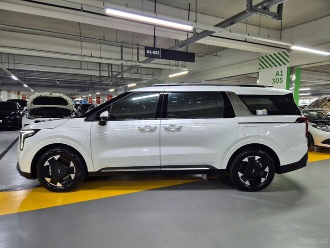 Kia Carnival 2025, 800 km - 1.6 l - Bakı