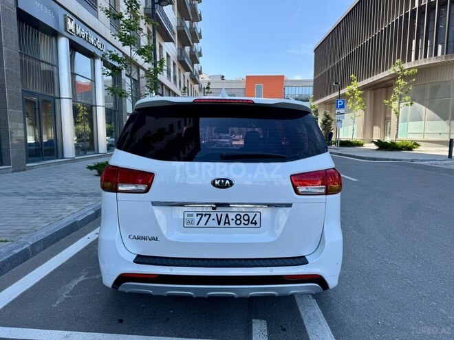 Kia Carnival 2017, 189,000 km - 2.2 l - Bakı
