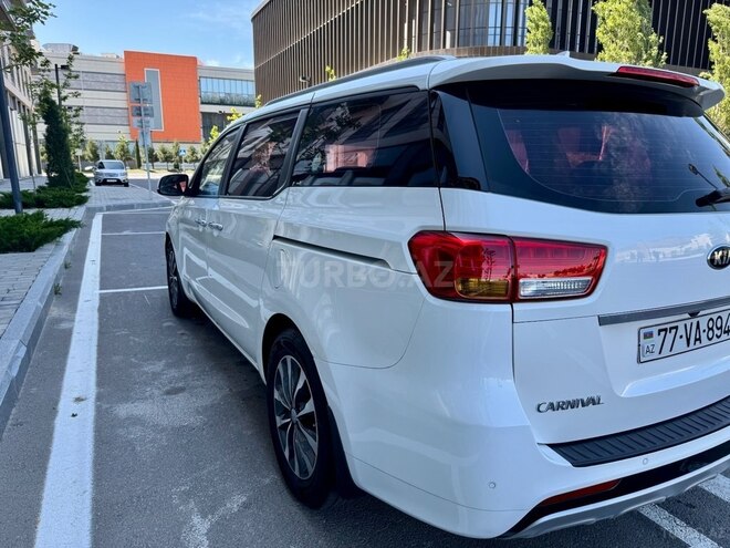 Kia Carnival 2017, 189,000 km - 2.2 l - Bakı
