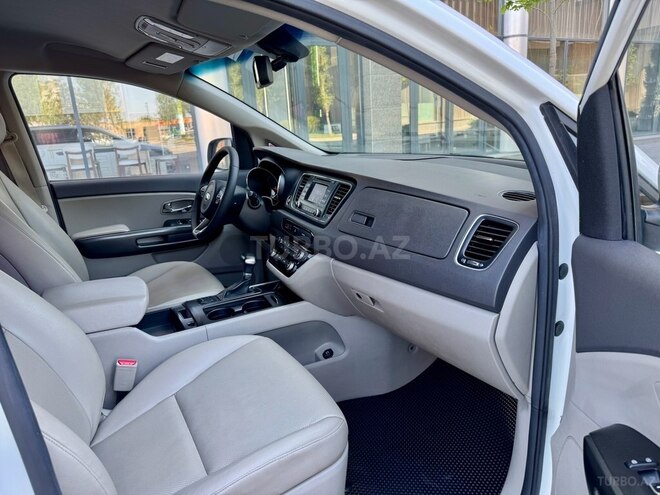 Kia Carnival 2017, 189,000 km - 2.2 l - Bakı