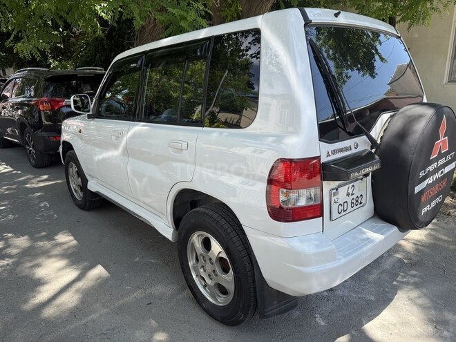 Mitsubishi Pajero io 1999, 290,000 km - 1.8 л - Bakı