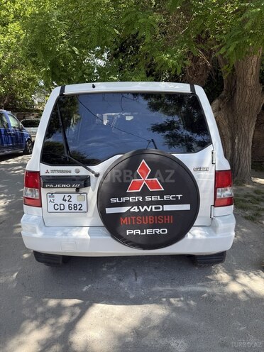 Mitsubishi Pajero io 1999, 290,000 km - 1.8 л - Bakı