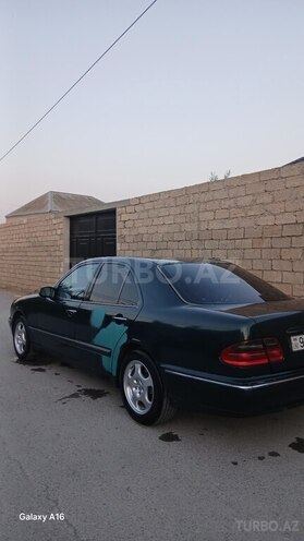 Mercedes E 220 d 2002, 575,713 km - 2.2 л - Bakı
