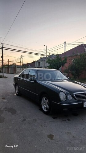 Mercedes E 220 d 2002, 575,713 km - 2.2 л - Bakı