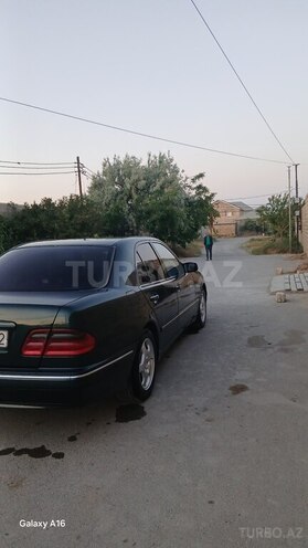 Mercedes E 220 d 2002, 575,713 km - 2.2 л - Bakı