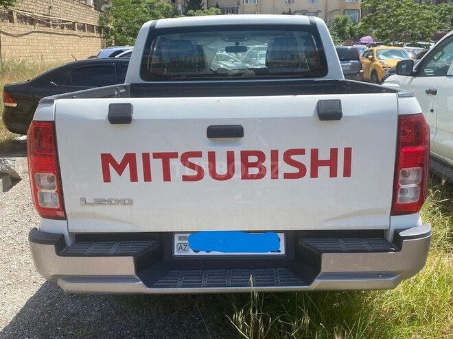 Mitsubishi L200 2024, 0 km - 2.4 l - Bakı