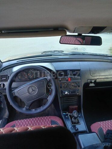Mercedes C 180 1993, 380,000 km - 1.8 л - Bakı