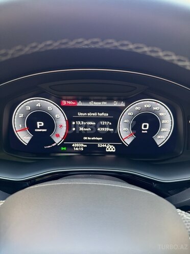 Audi Q8 2024, 43,940 km - 3.0 l - Bakı