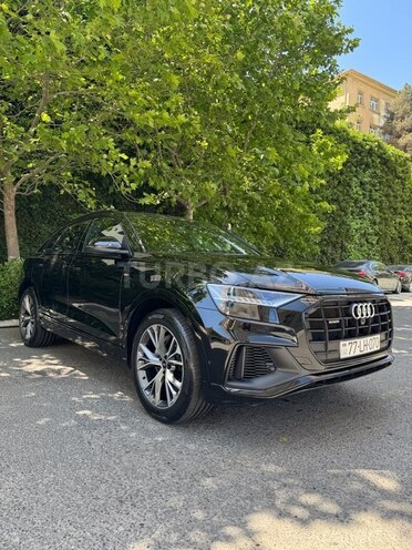 Audi Q8 2024, 43,940 km - 3.0 l - Bakı