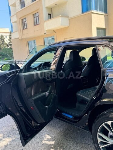 Audi Q8 2024, 43,940 km - 3.0 l - Bakı