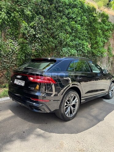 Audi Q8 2024, 43,940 km - 3.0 l - Bakı