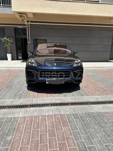 Porsche Cayenne GTS Coupe 2022, 33,000 km - 4.0 l - Bakı