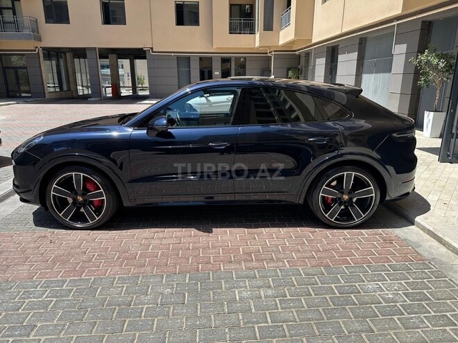 Porsche Cayenne GTS Coupe 2022, 33,000 km - 4.0 l - Bakı
