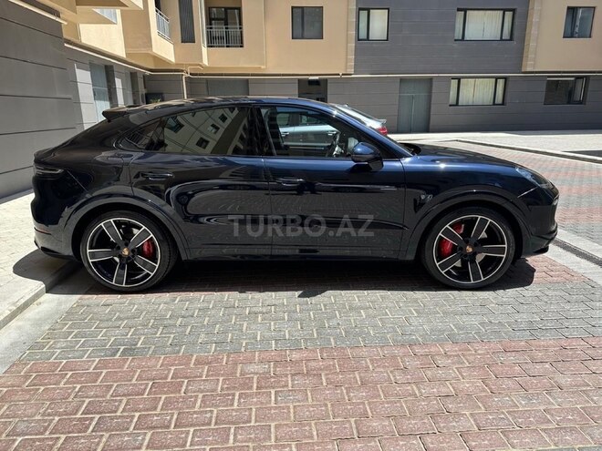 Porsche Cayenne GTS Coupe 2022, 33,000 km - 4.0 l - Bakı