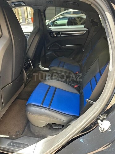 Porsche Cayenne GTS Coupe 2022, 33,000 km - 4.0 l - Bakı