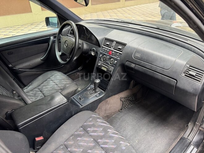 Mercedes C 230 1999, 333,000 km - 2.3 l - Bakı