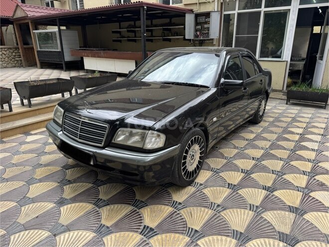 Mercedes C 230 1999, 333,000 km - 2.3 l - Bakı