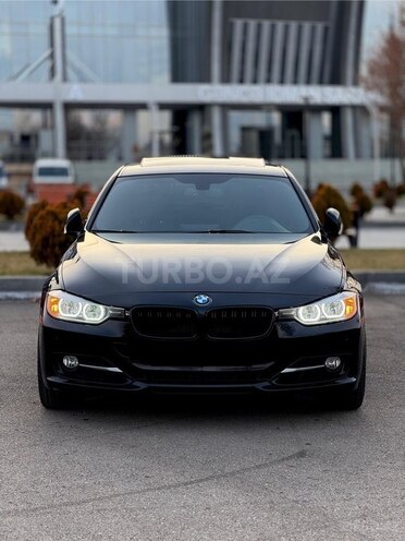 BMW 328 2013, 175,000 km - 2.0 l - Gəncə