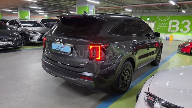 Kia Sorento-4