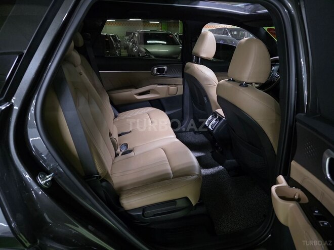 Kia Sorento-21