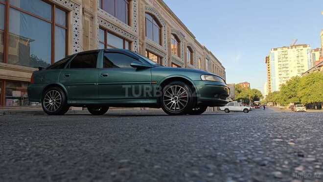 Opel Vectra 1999, 365,791 km - 1.6 l - Sumqayıt