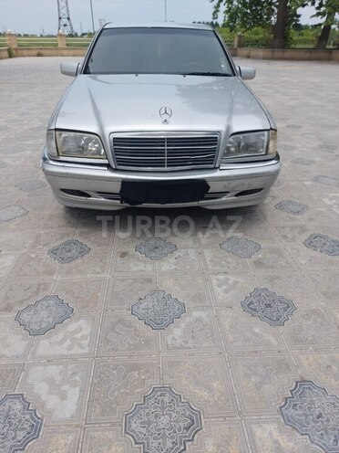 Mercedes C 220 1995, 338,000 km - 2.2 l - Qazax