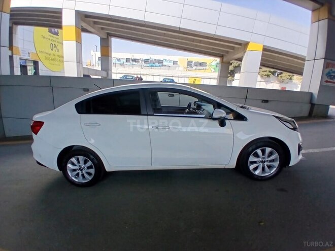 Kia Rio 2017, 180,000 km - 1.6 l - Bakı