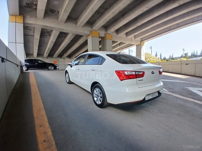 Kia Rio 2017, 180,000 km - 1.6 l - Bakı