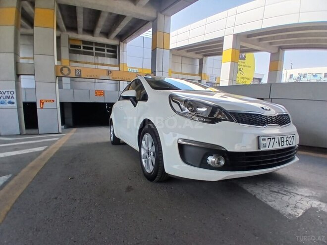 Kia Rio 2017, 180,000 km - 1.6 l - Bakı