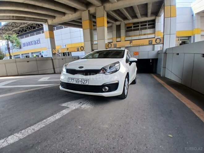 Kia Rio 2017, 180,000 km - 1.6 l - Bakı