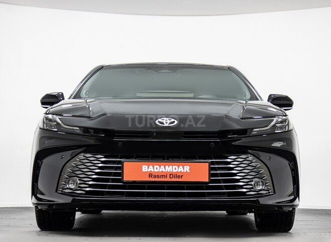 Toyota Camry-3