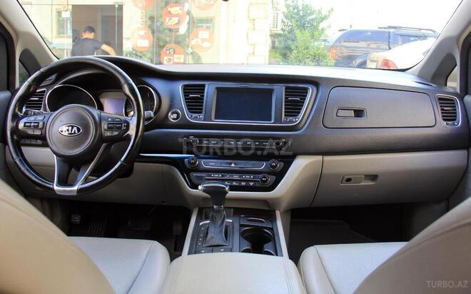 Kia Carnival 2018, 170,000 km - 2.2 l - Bakı