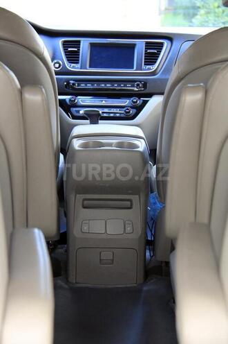 Kia Carnival 2018, 170,000 km - 2.2 l - Bakı