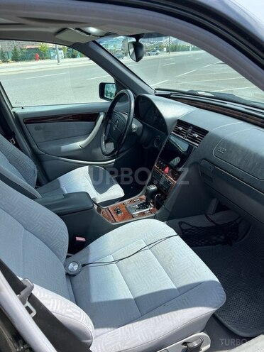Mercedes C 200 1997, 231,000 km - 2.0 л - Bakı