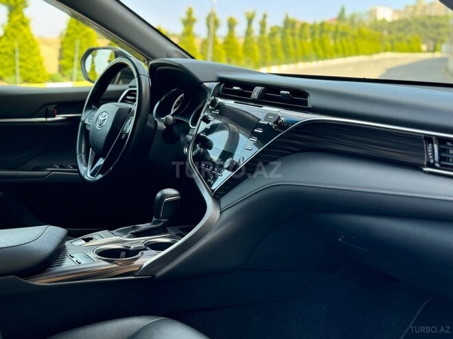 Toyota Camry 2018, 124,000 km - 2.5 l - Bakı