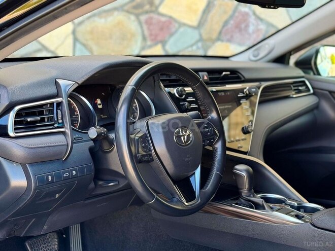 Toyota Camry 2018, 124,000 km - 2.5 l - Bakı