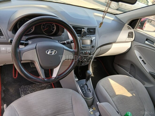 Hyundai Accent 2016, 231,781 km - 1.6 l - Bakı