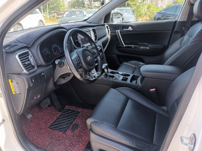 Kia Sportage-12