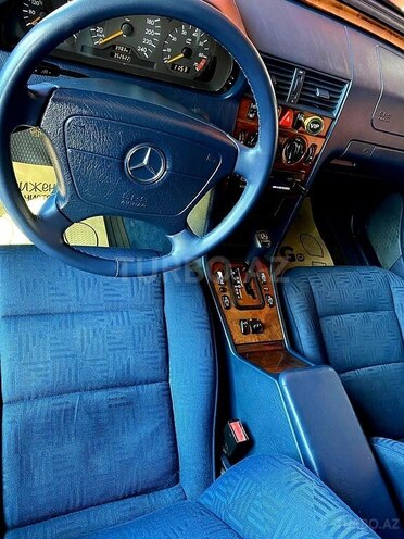 Mercedes C 180 1999, 352,622 km - 1.8 л - Lənkəran