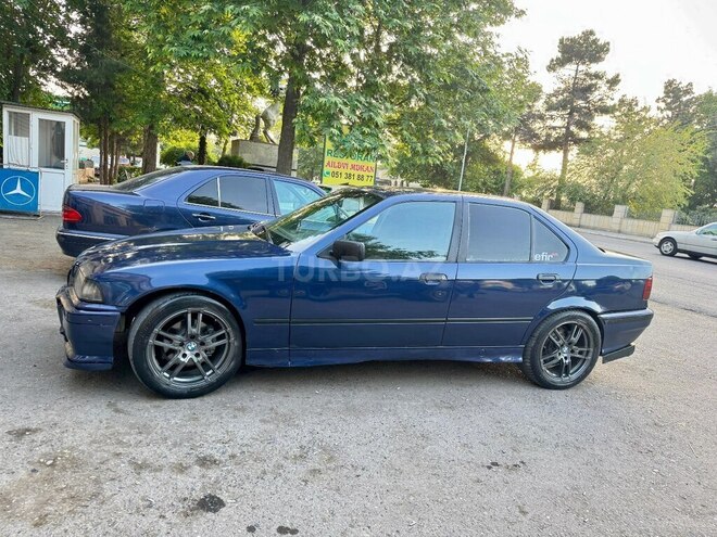 BMW 318 1991, 318,000 km - 1.8 l - Bərdə