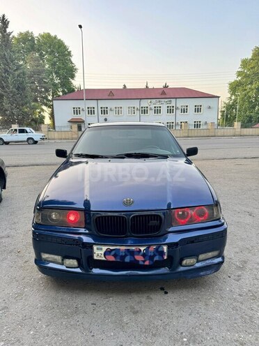 BMW 318 1991, 318,000 km - 1.8 l - Bərdə