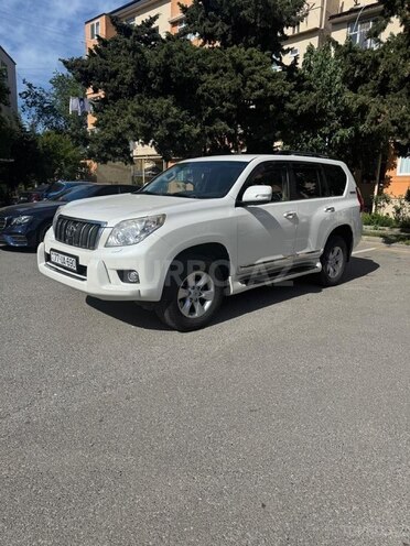 Toyota Land Cruiser Prado 2011, 210,000 km - 2.7 l - Bakı
