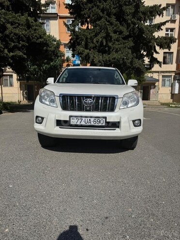 Toyota Land Cruiser Prado 2011, 210,000 km - 2.7 l - Bakı